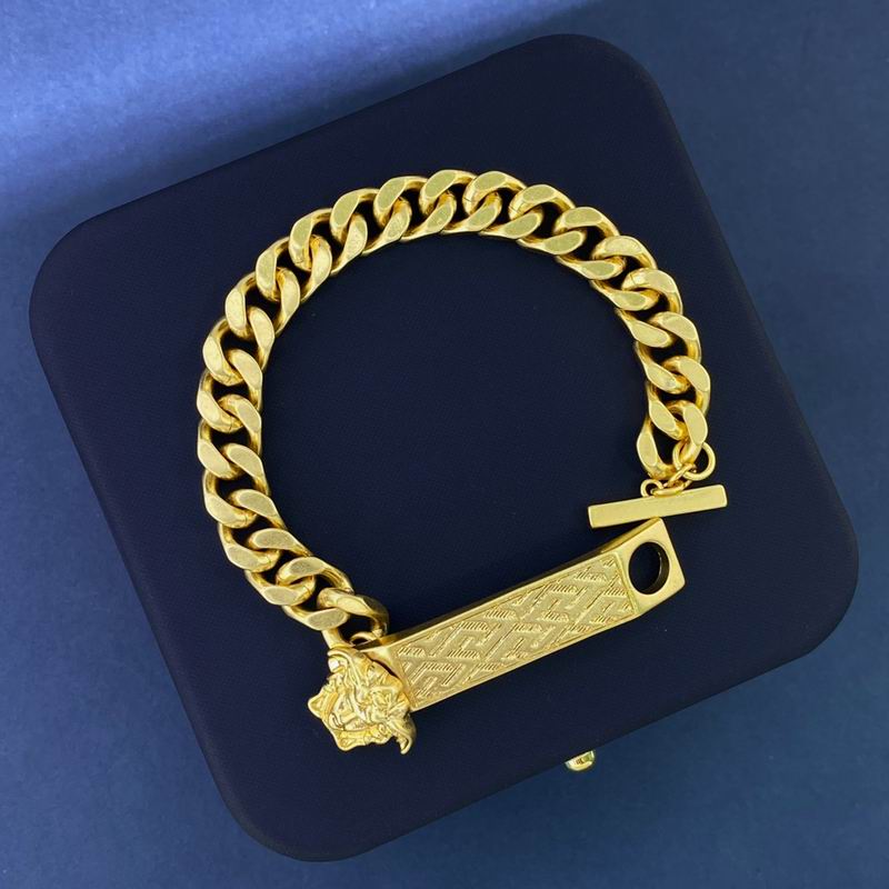 Versace bracelet 05lyx81